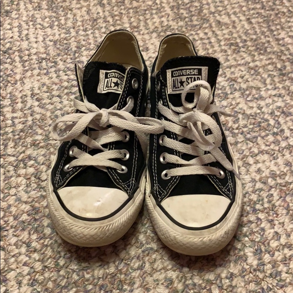 Black converse